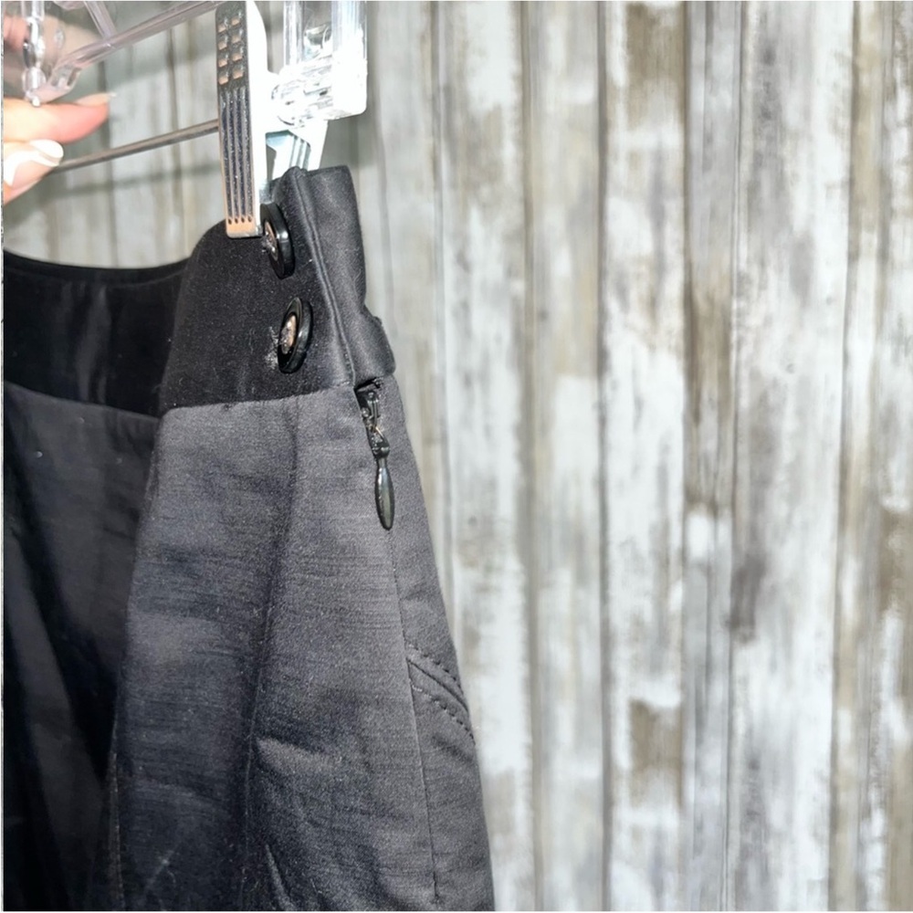 White House Black Market Black Pencil Skirt - Picture 3 of 4